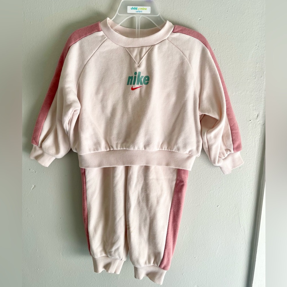 Nike Sweat Suit Toddler Girls 24 Months